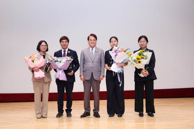 왼쪽부터 장영미 김병욱, 김정미, 이유정. 청도군 제공