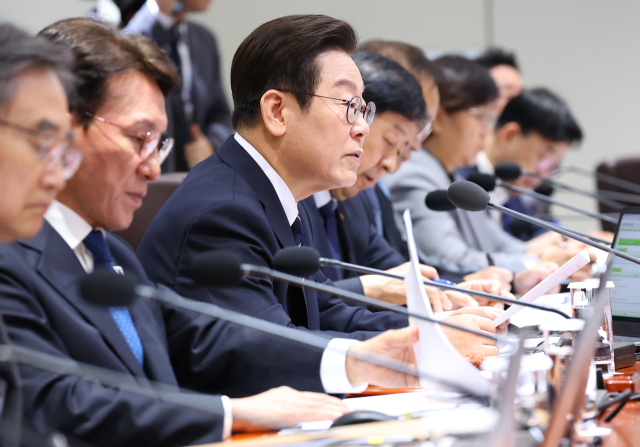 이재명 대통령이 지난 9월 30일 용산 대통령실에서 열린 제44회 국무회의에서 발언하고 있다. 연합뉴스
