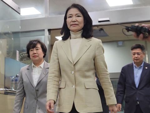 경찰, 오늘 이진숙 3차 소환…李측 