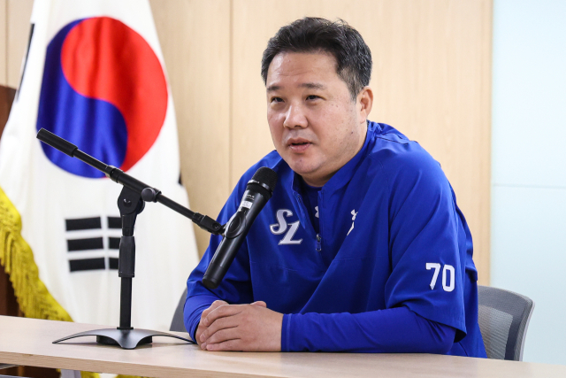 삼성 라이온즈와 NC 다이노스의 프로야구 와일드카드 결정전 1차전이 열리기 직전 대구 삼성라이온즈파크 전경. 채정민 기자
