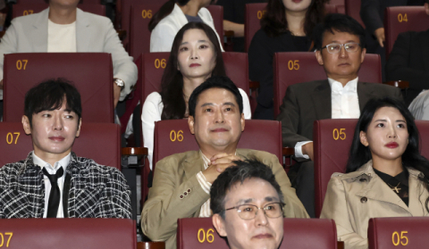 장동혁, 추석 연휴에 '건국전쟁2' 관람…4·3단체 