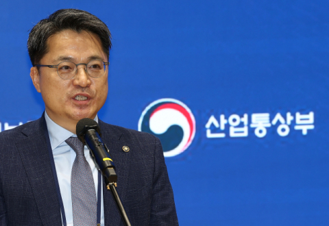산업 1차관, 추석 연휴에도 인천항 찾아 수출 현장 점검