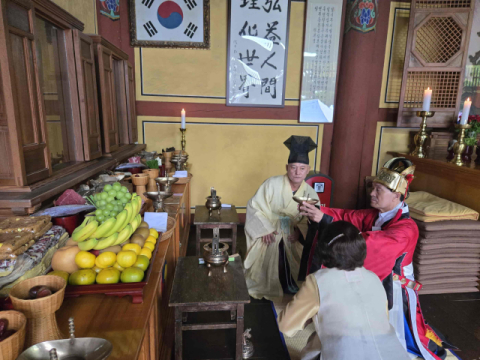 밀양시, 천진궁에서 개천대제 봉행