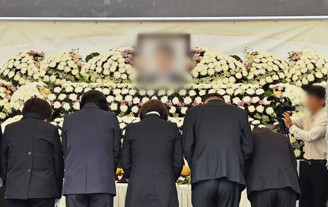 양평 공무원 숨진날…유족에 '유서 촬영본' 보여준 경찰
