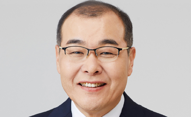 교육부 기관장의 '졸업여행'…정권 교체 앞두고 해외 출장