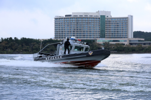 APEC 정상회의 대비 경주 보문호에 특수기동정 배치…테러 예방한다