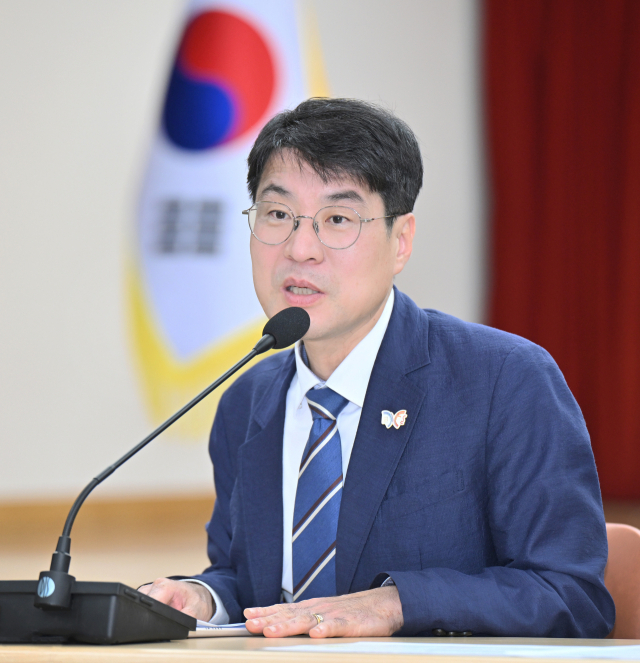 김정기 대구시장 권한대행이 15일 오전 시청 동인청사에서 간부회의를 주재하고 있다. 대구시 제공.