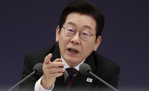 '규제 패러다임' 강조한 李 