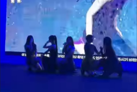 술 마시고 연예인 친목 파티가 '유방암'과 무슨 관련?…잡지사 캠페인 논란