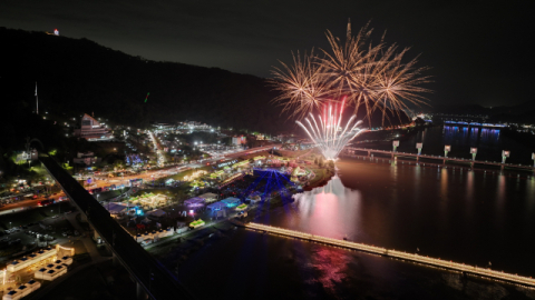 사계절 축제로 살아난 칠곡…지역 상권도 '들썩'