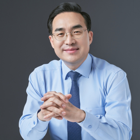 박홍근 