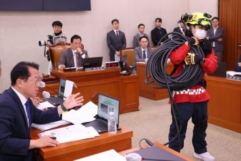 농해수위 국감에서도 '김현지 충돌'…