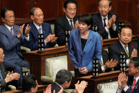 다카이치 日 첫 여성 총리 선출…강경 보수 韓日 관계는 '안갯속'
