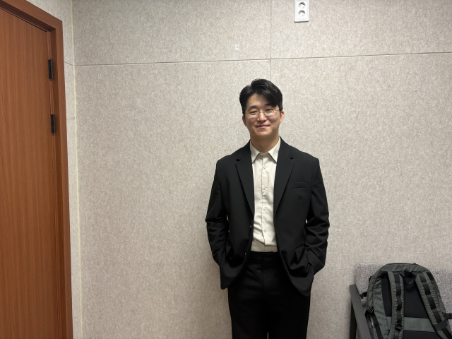 공연 전 본지와 인터뷰를 나눈 강한뫼 작곡가. 최현정 기자