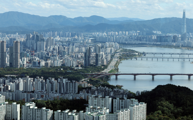 정부는 15일 