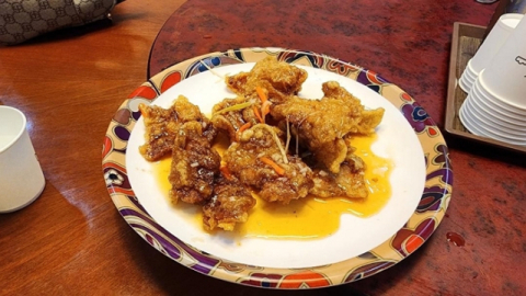 지역축제 음식 가격 논란 또…꿔바로우 10조각 2만2천원 항의하자 