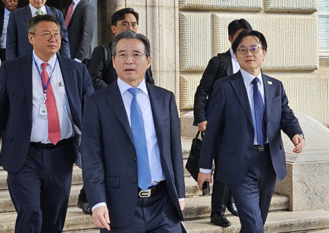 APEC 앞 한미 무역협상, 대면 협의 종료…李·트럼프 결단만 남았다