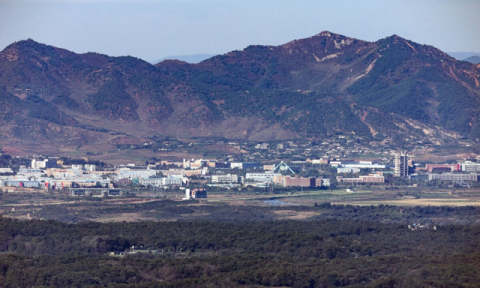 북한군 귀순한 날, 다른 전선서 20여명 '우르르' 군사분계선 침범