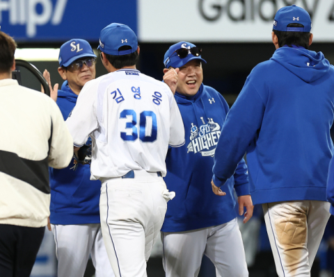 폰세냐 최원태냐… 한국시리즈행 마지막 한 장 걸린 PO 5차전 대결