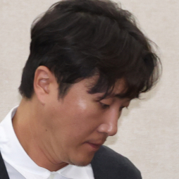 손발 묶인 채 사망 환자…양재웅 등 관련자, 檢 송치