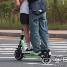 딸 지키려다 킥보드에 치여 의식불명 엄마 '눈 떴다'