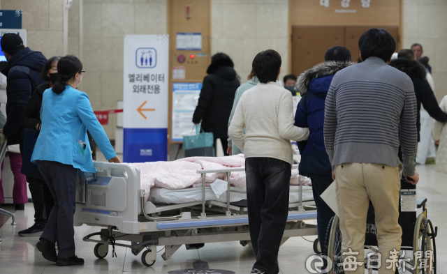 복귀 전공의 특혜 논란…'先 전문의 응시 後 수련' 방침