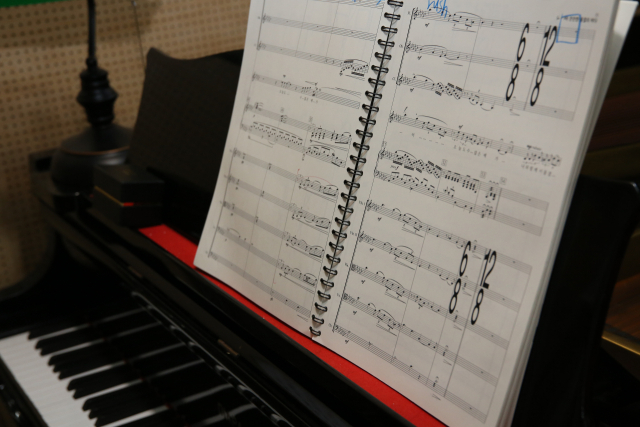 강한뫼 작곡가가 최근 선보인 연가곡