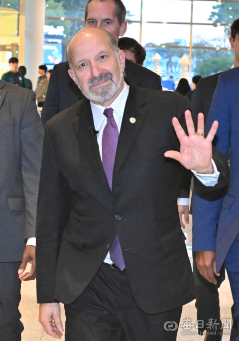 [포토뉴스] 경주 온 하워드 러트닉 미국 상무부 장관