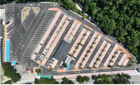 주왕산, 단풍 절정 맞아 탐방객 안전 강화…11월 한 달 상의주차장 무료 개방