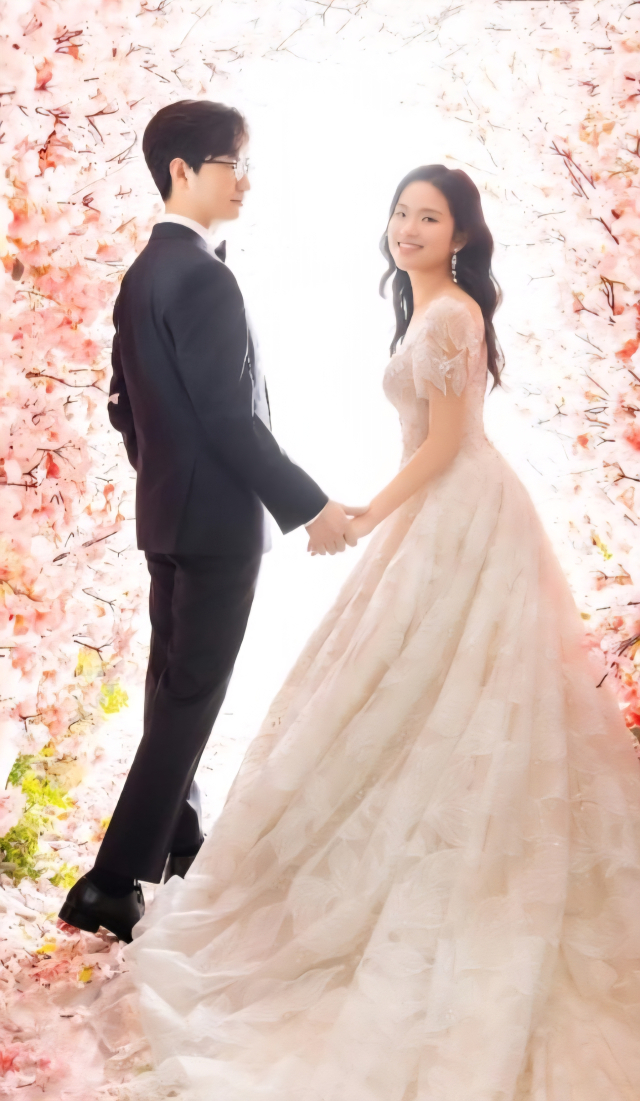 신랑 홍지호, 신부 이진경