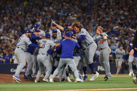 LA 다저스, 토론토 꺾고 MLB 월드시리즈 2연패