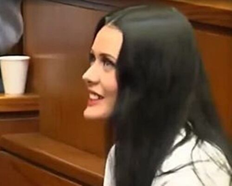 남친의 4살 딸 성폭행하고 살해한 20대 女, 미소까지 지어…남아공 '발칵'