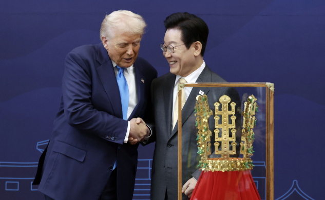 외교·정치 목적…트럼프 '관세 무기화' 세계가 속수무책