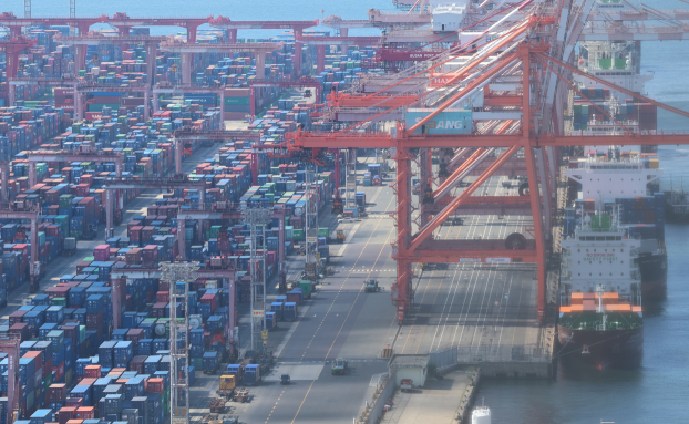 지난달 수출 595억달러…조업일 줄어도 10월 역대 최대