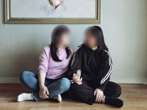 [이웃사랑]사춘기 딸 홀로 키우는 엄마…아이만은 걱정 없이 컸으면