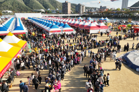 제19회 청송사과축제, 총 370만 명 참여 속 성황리 폐막