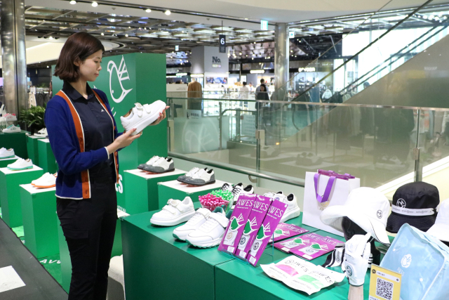 대구 신세계백화점이 오는 13일까지 6층 행사장에서 골프화 브랜드 