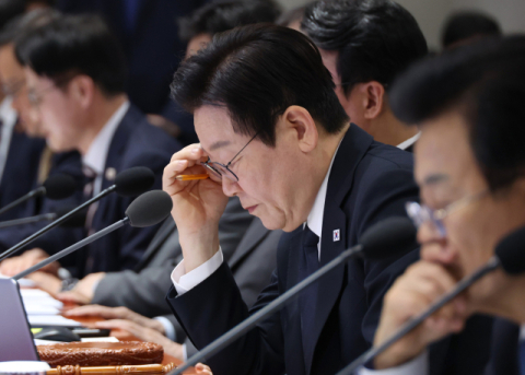 李대통령, 몸살로 소방공무원 오찬 불참…'APEC 강행군' 여파