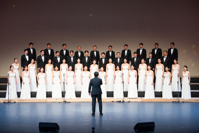 경북 구미시는 구미시새마을여성합창단 주관으로 지난 4일 