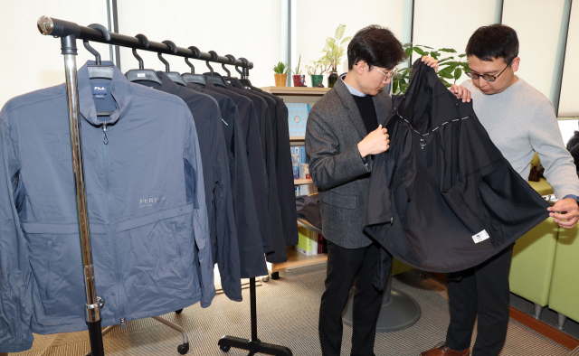 세탁 5회만에 물에 젖는 '발수성 미흡' 브랜드 러닝재킷은?