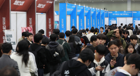 청년 신규 일자리 12만개 증발…7년만에 최저