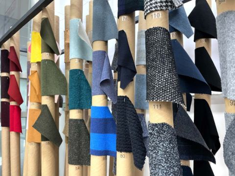 대구텍스타일콤플렉스 '울 니트' 신소재 공개…덕진섬유 38년 노하우 담아