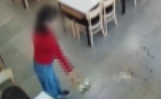 환불 거절에 음식쏟고 욕설…車로 들이받아도 '불송치'?