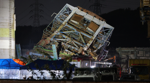 울산발전소 굉음 내며 무너진 타워…구조 장기화