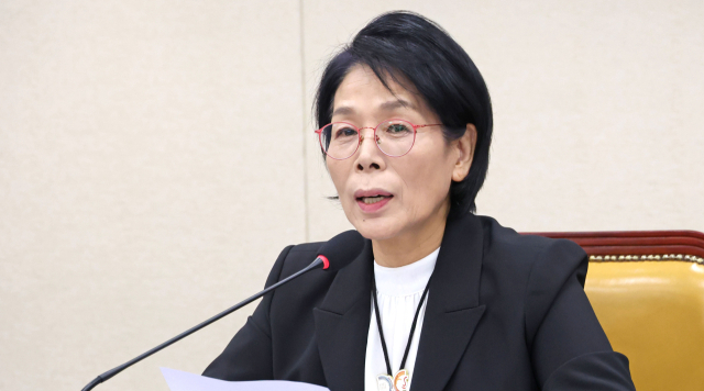 경찰, '국회 결혼식 논란' 최민희 과방위원장 본격 수사 착수