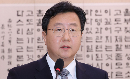 '대장동 항소 포기' 후폭풍…정진우 중앙지검장 사의