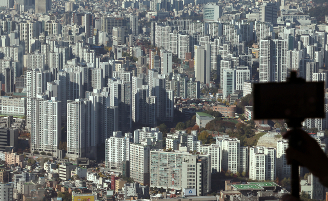 10·15 대책 과거 자료 이용?…李정부 벌써 '통계조작' 논란