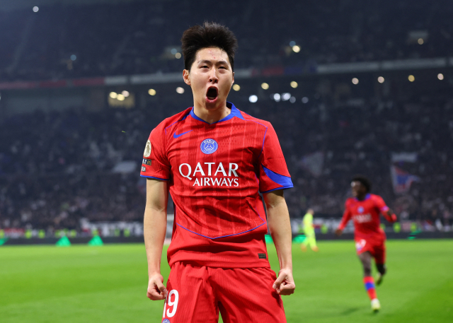 이강인, PSG 100번째 출전 경기서 짜릿한 결승골 도와
