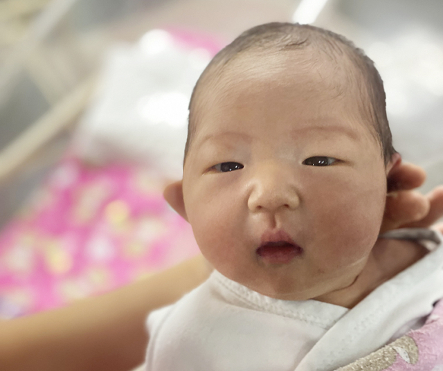 권윤지 산모 아기