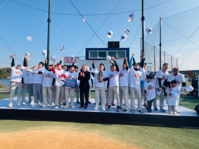 구미 골든슬러거 야구단이 